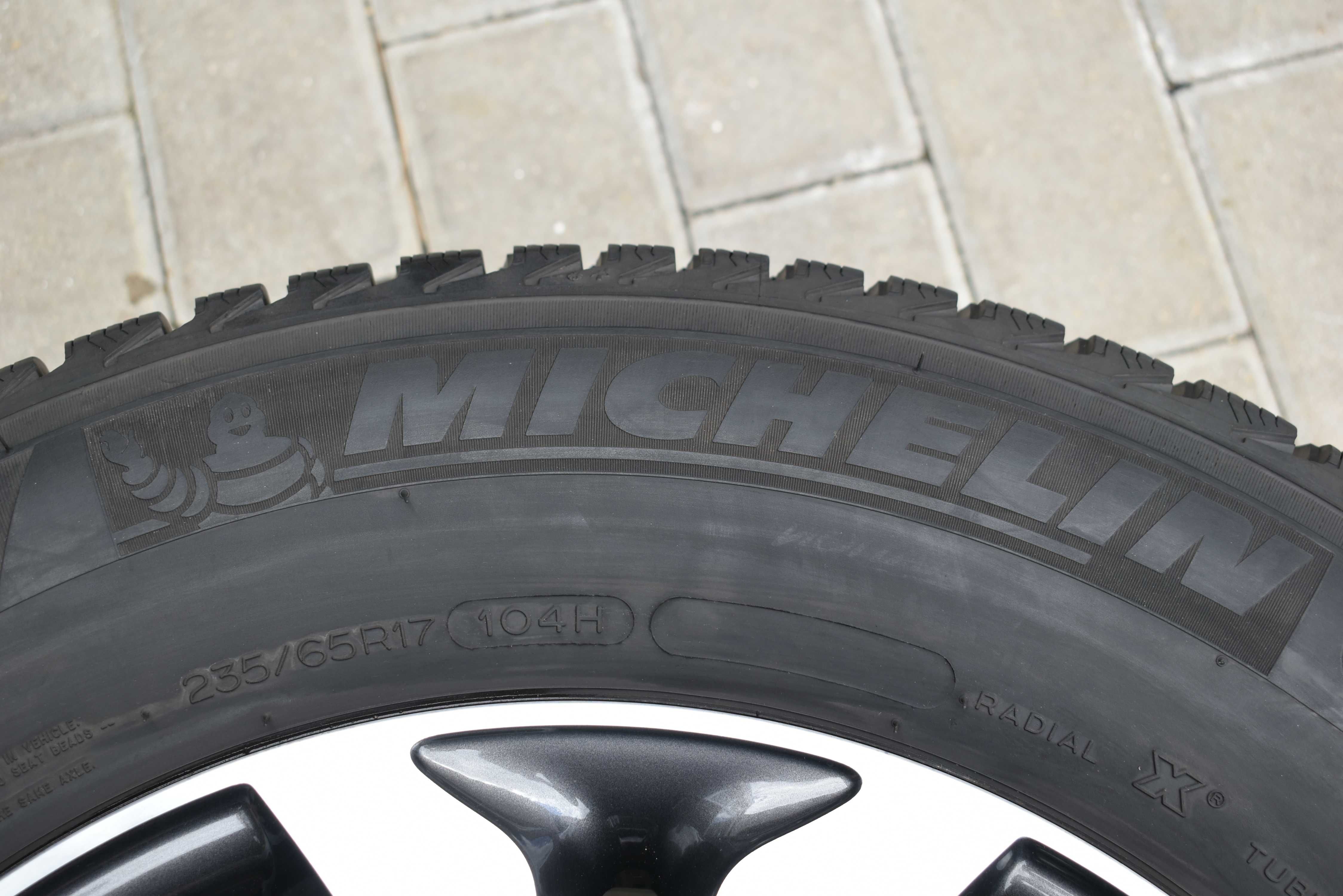 Зимни гуми 235/65/17 Michelin