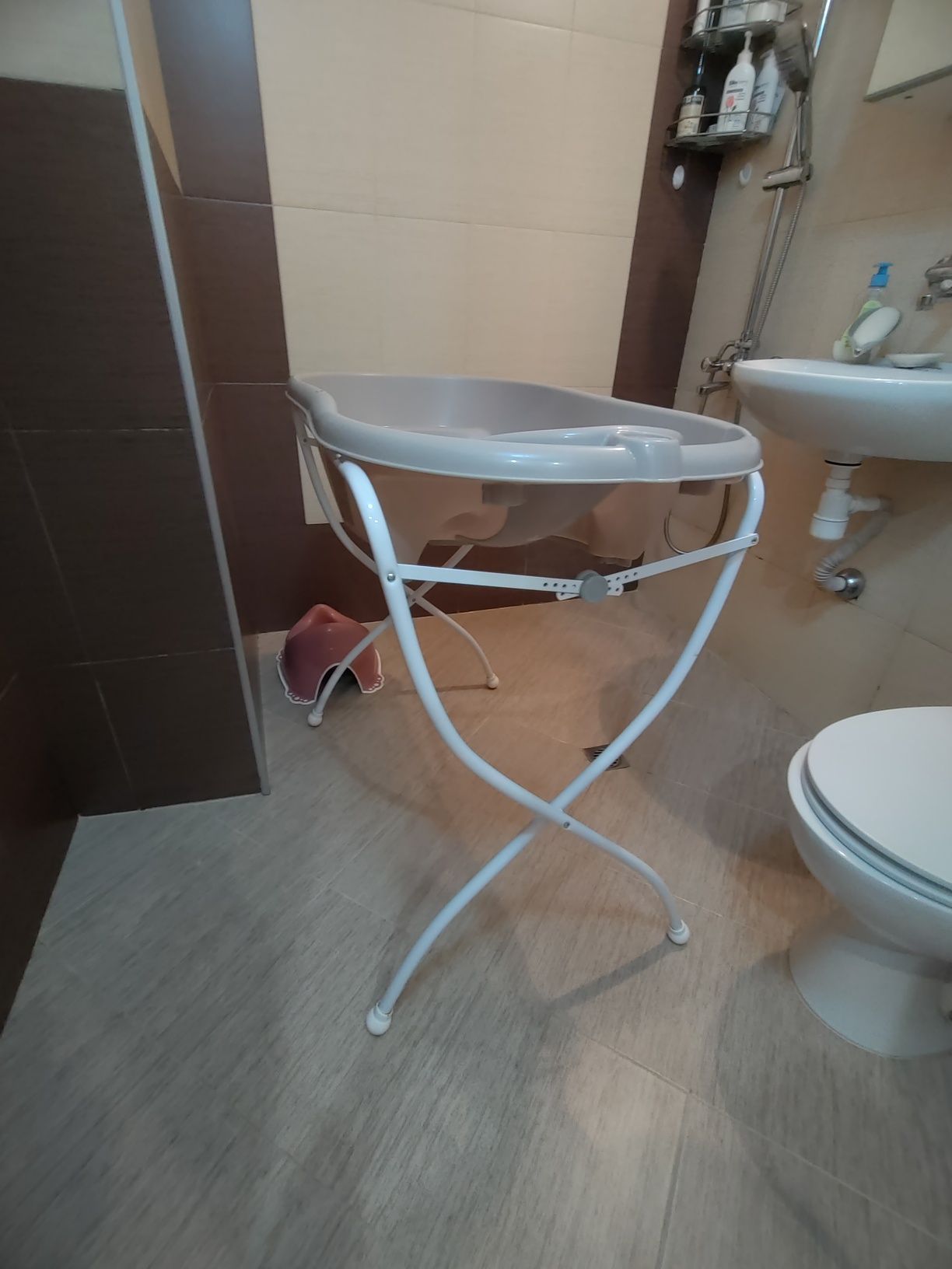 Бебешка италианска вана OK Baby със стойка, термометър и канче