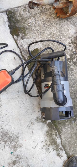 Потопяема помпа за мръсна вода STEINBERG SDW 1100