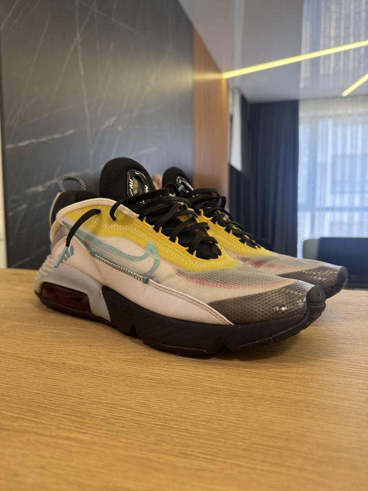 Nike Air Max 2090