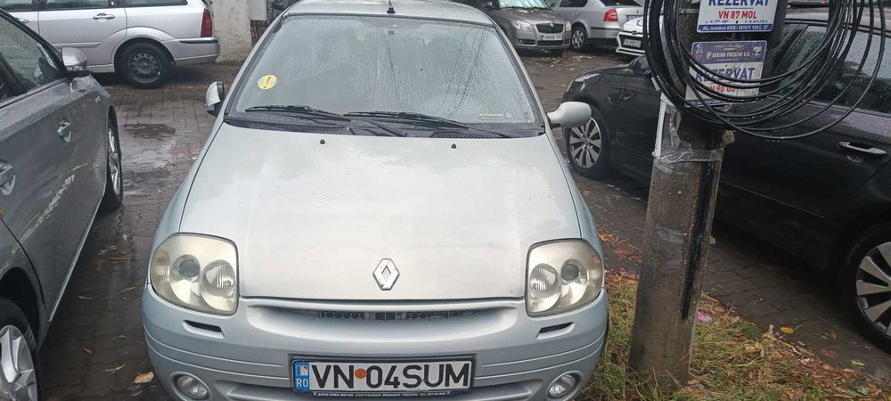 Renault Clio Simbol 2002