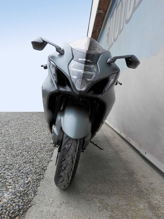Motocicleta Suzuki Hayabusa GSX 1300 RR M5 | Rate | Leasing