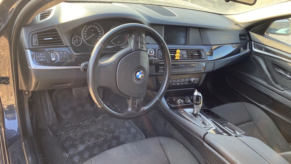 BMW F11 520D Васичо по колата е налично