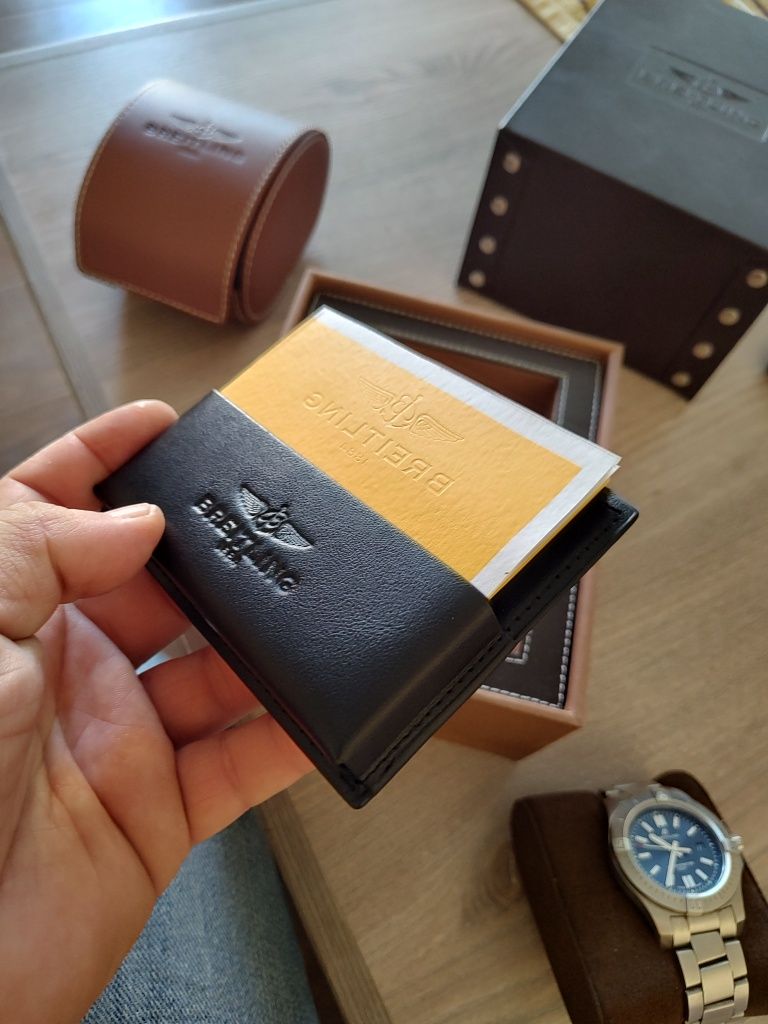 Часовник breitling chronomat colt 44