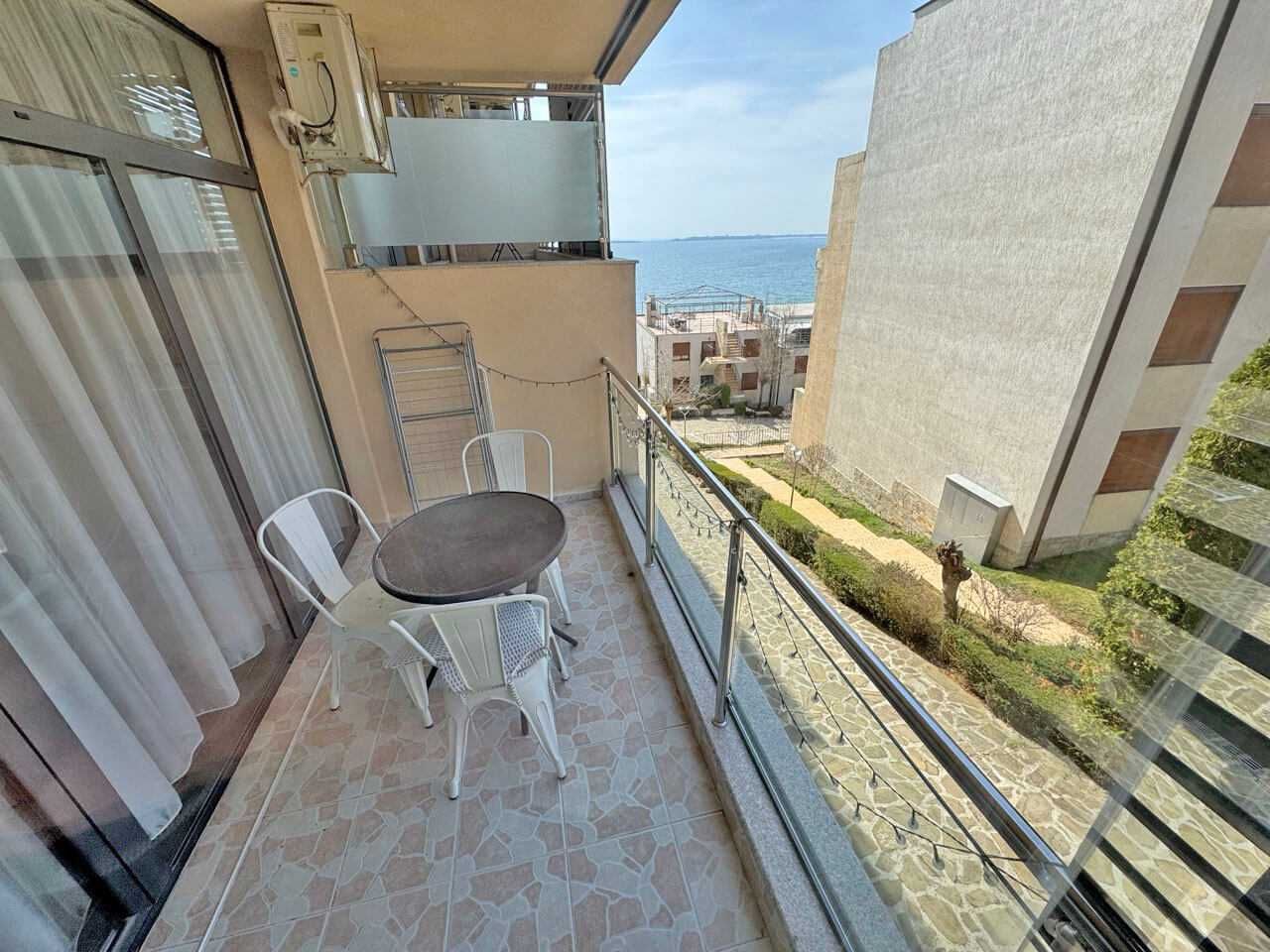 Продава се Двустаен апартамент в Свети Влас - 61 кв.м за 1966 €/кв.м - Снимка #11