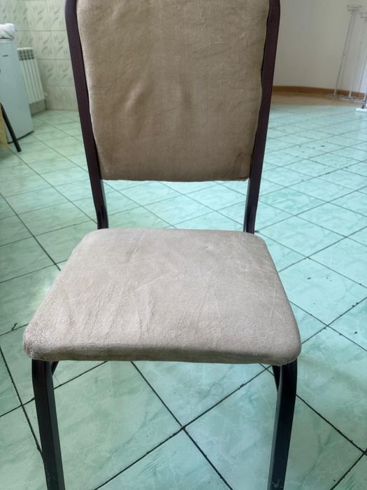 Продам стулья 5500