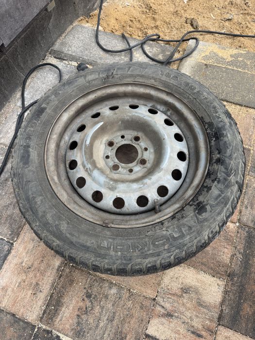 Шины покрышка 185 60 R14 шипованные зима