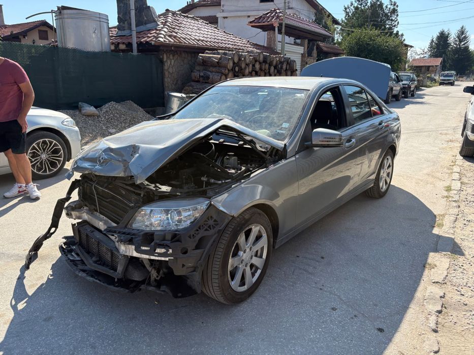 Mercedes c220  cdi om646 на части