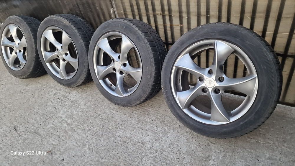 Jante Opel cu tot cu cauciucuri 800 lei