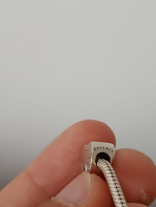 Brățară Pandora cu talismane