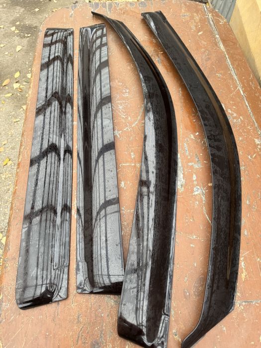 Ветровики на Лексус lX570, Тойота Лэнд Крузер 200