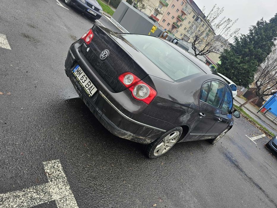 Vw passat b6 2000 tdi 140 de cai. Masina rulează foarte