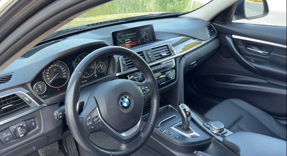 BMW 320d xDrive B47 Automat, Head-Up, LED adaptiv, Hi-Fi, inmatriculat