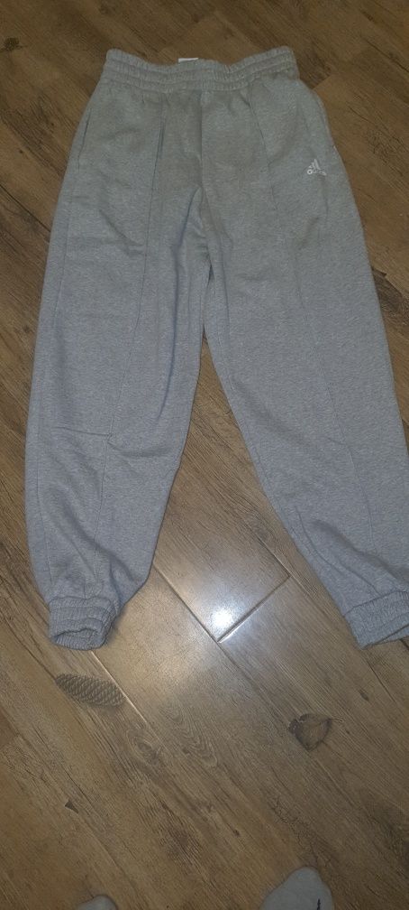 Pantaloni Adidas Studio PT