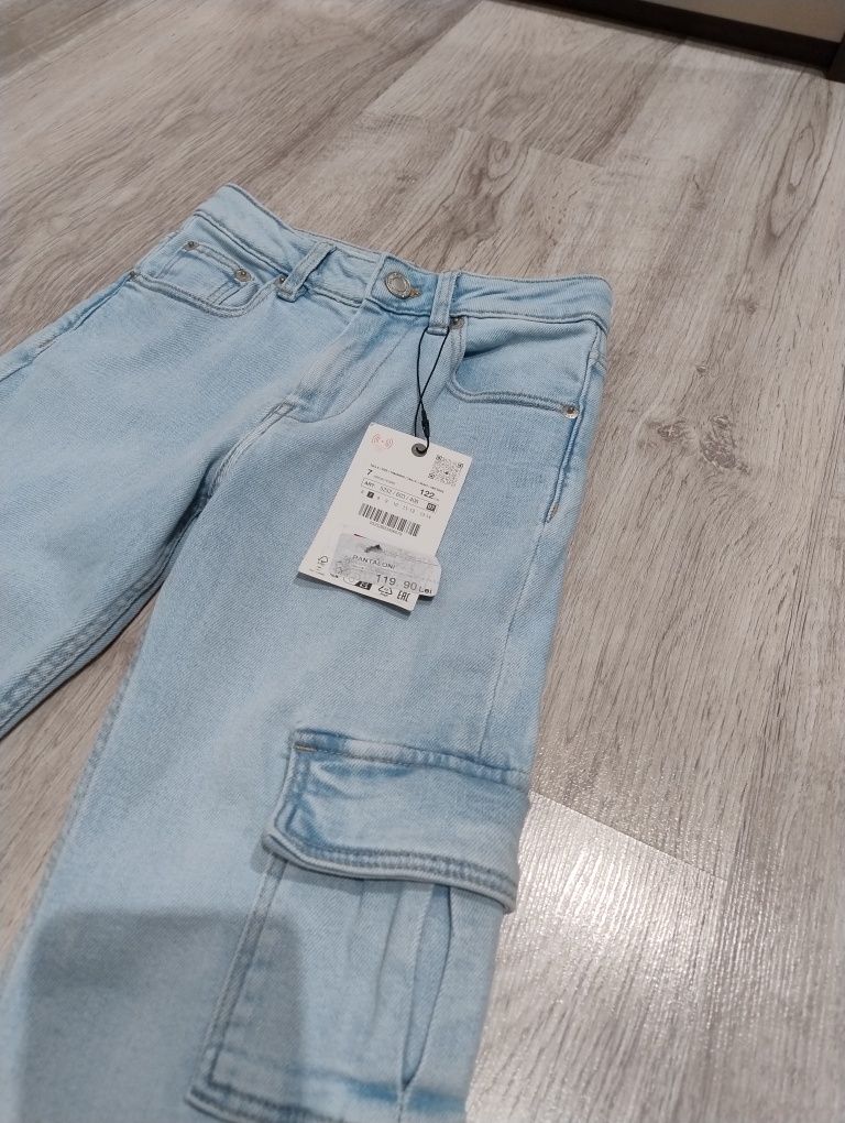 Blugi noi Zara masura 122 (6-7 ani)