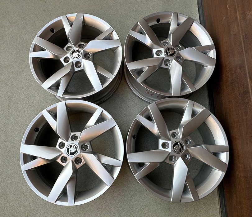 Jante 17 5x112 Originale Skoda Octavia VW T-roc Golf8,7,6,5 Jetta Seat