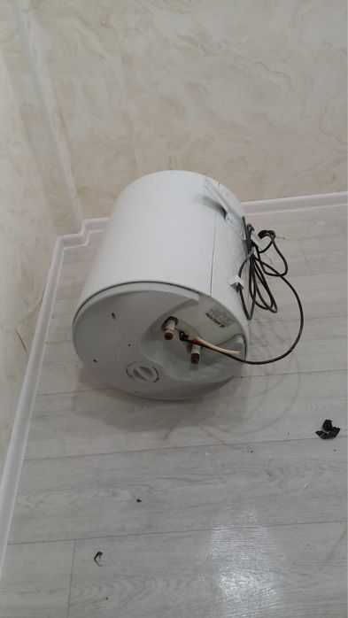 Аристон продам б/у