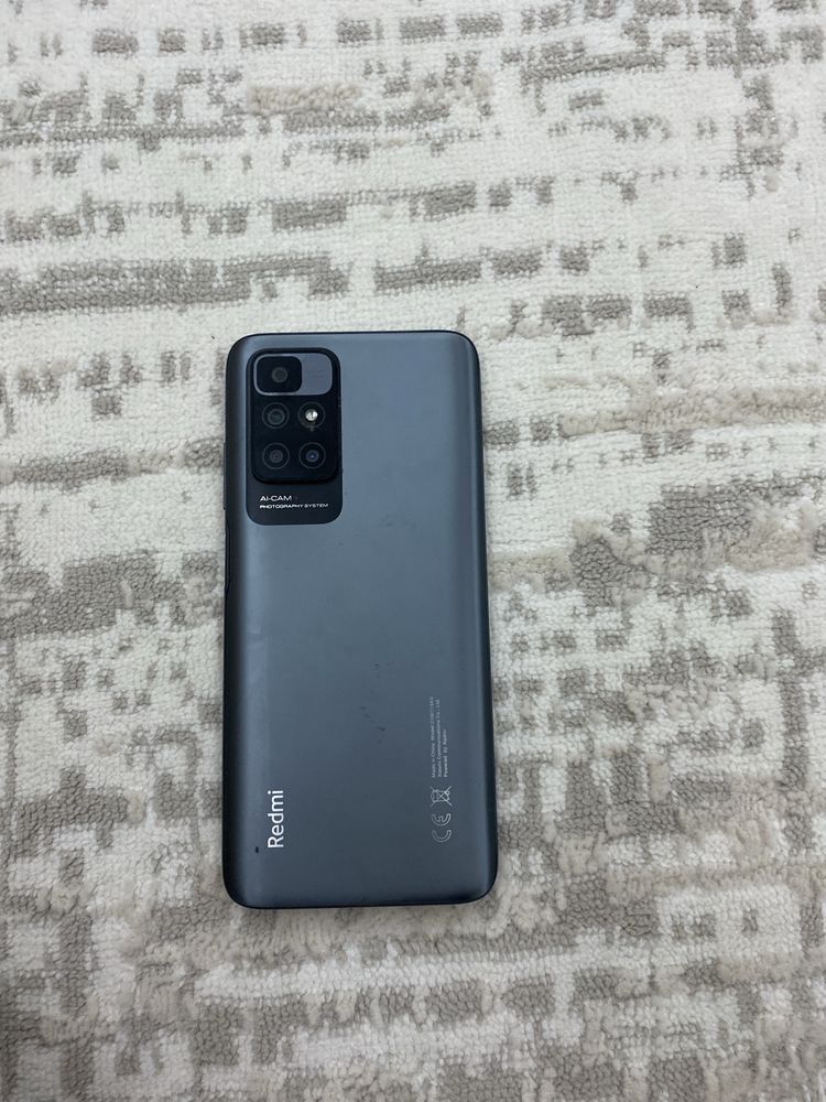 Redmi 10 в хорошем состояний
