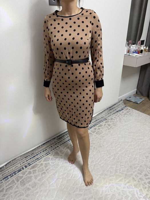 Платье в горошек