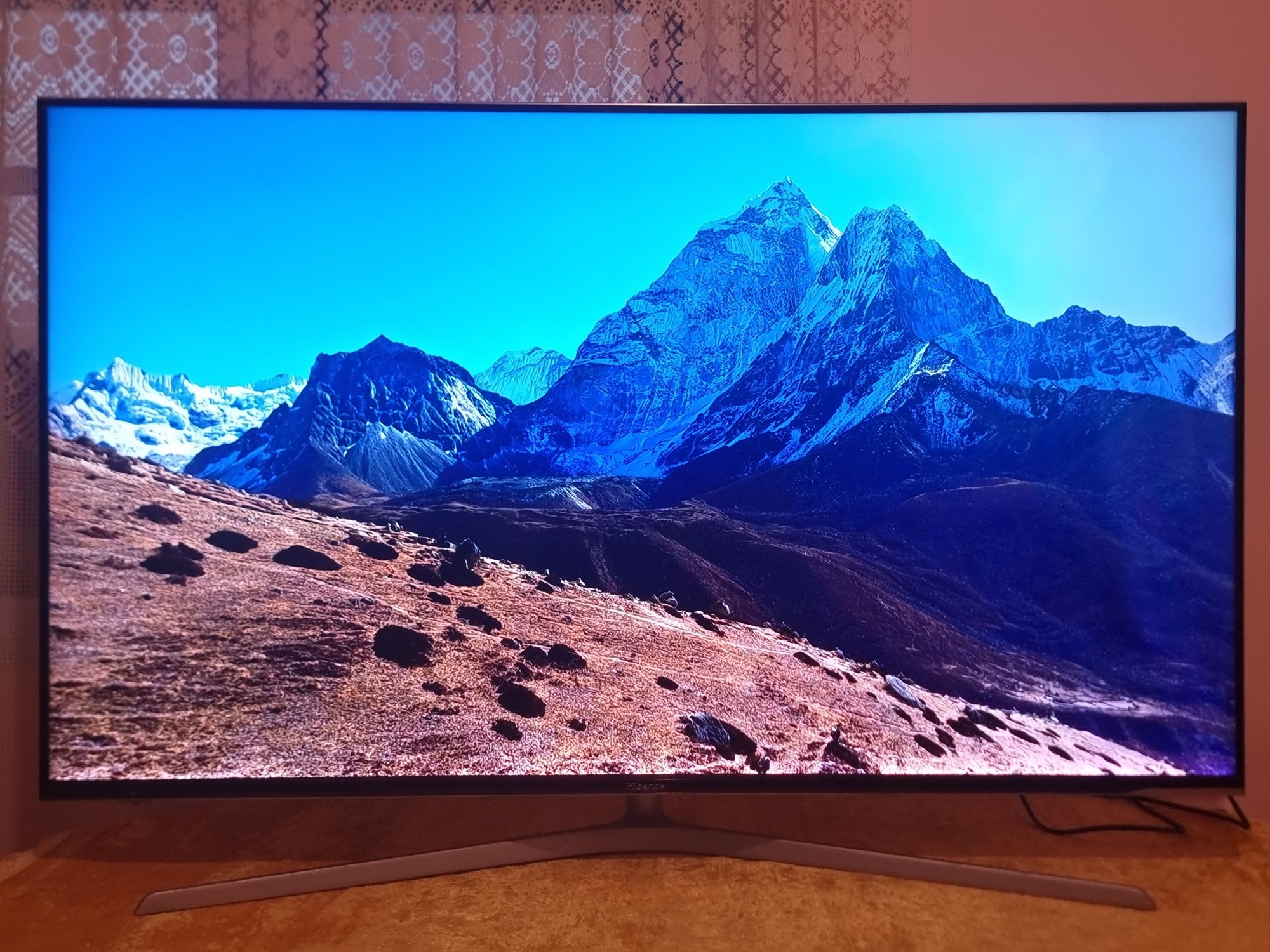 SMART Телевизор/Hisense - 50" - 4K/HDR10/YouTube/Цифрова и Ефирна