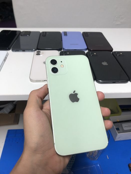 Айфон 12 128гб емкост 100%