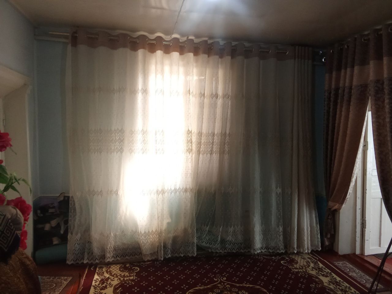 Havli uy sotiladi. Продаётся участок с домом