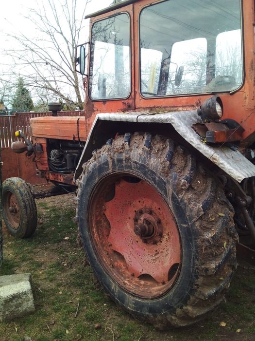 Vand tractor UTB 650