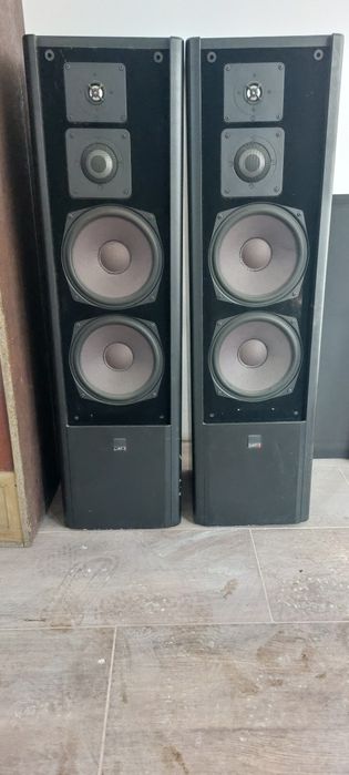 Vand boxe quart plus amplificator