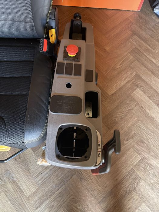 Scaun Excavator JCB serie X 210X 220X 400/F9730