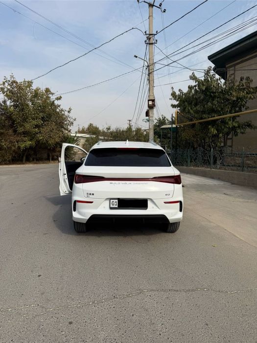 Byd E2 Sotiladi 2024