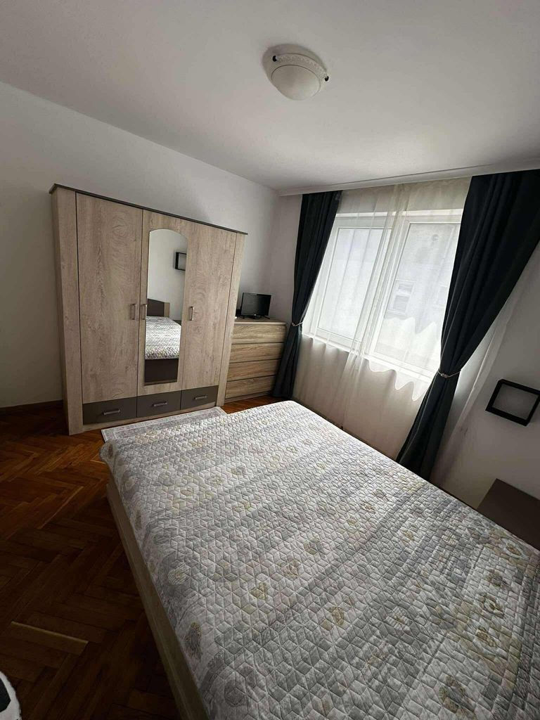 Дава се под наем Етаж от къща в Обзор - 120 кв.м за 1020 € - Снимка #11