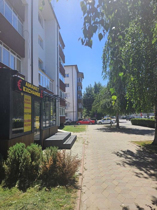 Spatiu de închiriat,  Oraș Titu, ultra central, 85 mp, 380V!