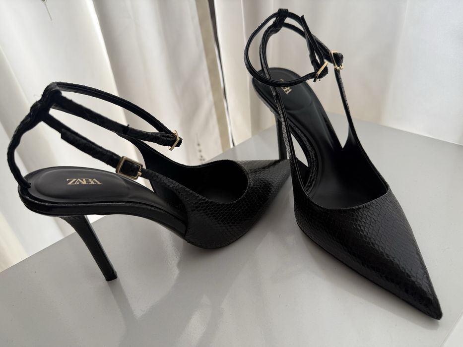 Дамски обувки на ток Zara