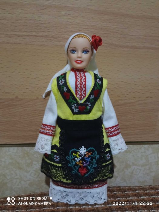 Сувенирна кукла Милена.