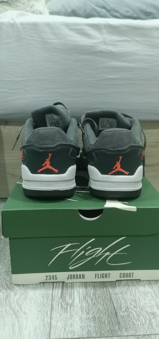 Nike Jordan Flight Court