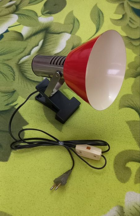 Светильник-прищепка