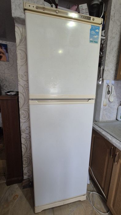 Продам холодильник