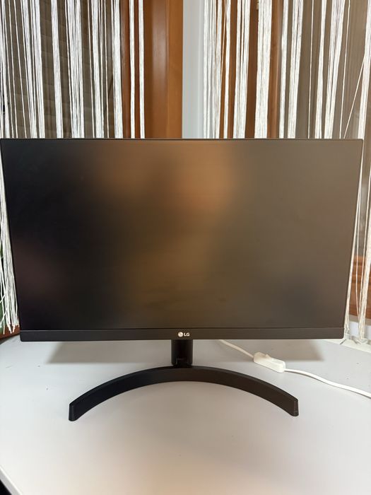 Монитор LG 22MK600M-B
