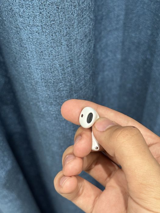 Airpods 4.0 original левый наушник anc