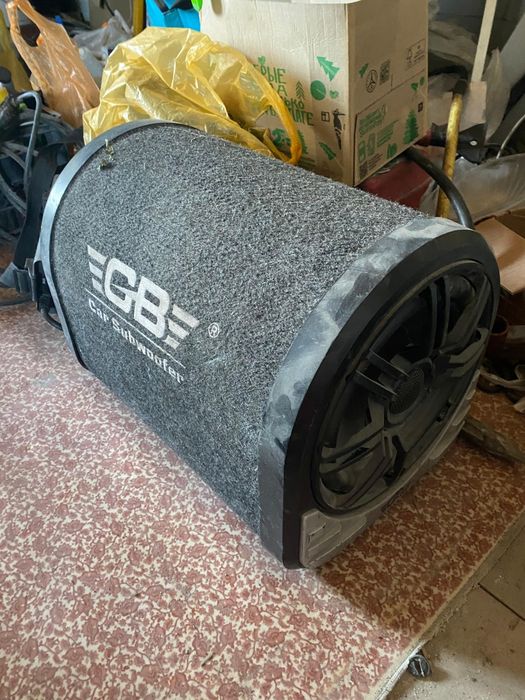 Саббувер на авто