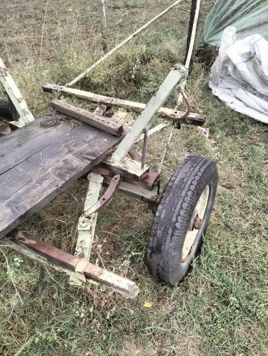 Vând căruță pentru tractor