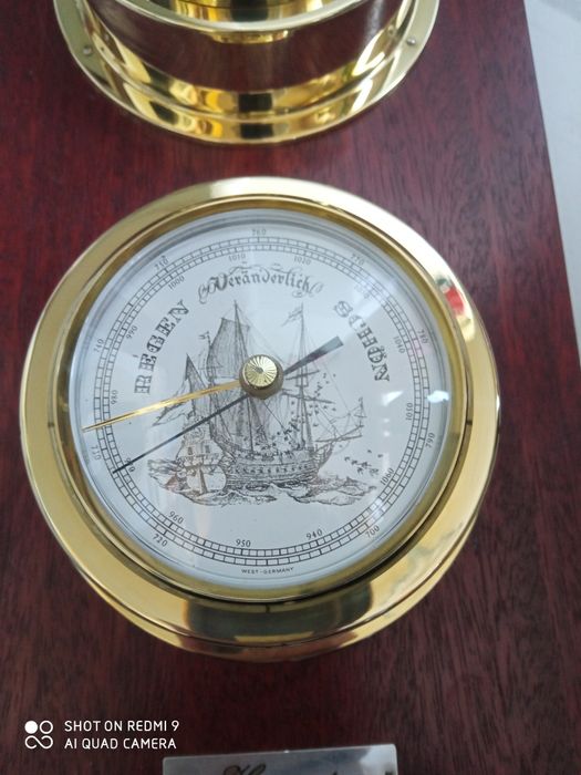 Немски барометъри часовник за яхта.