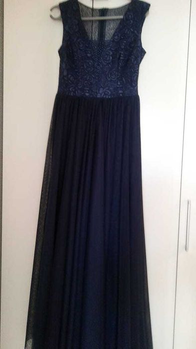 Красивое платье для вечернего выхода в свет!