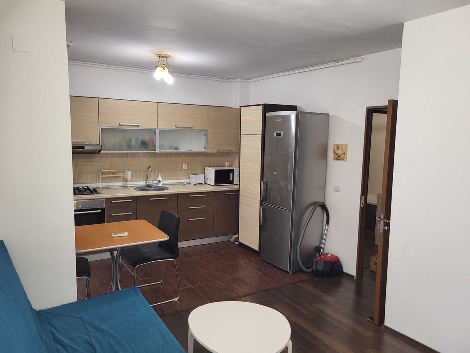 Inchiriez apartament 2 camere Voluntari