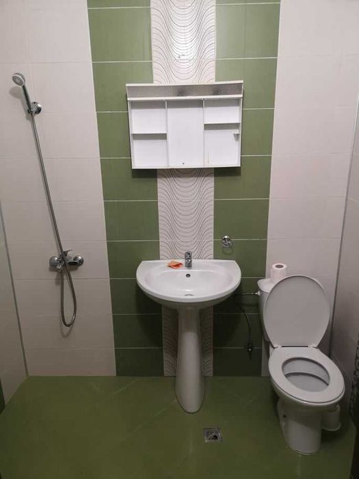 Дава се под наем Тристаен апартамент в Бургас, Меден рудник - зона А - 92 кв.м за 255 € - Снимка #5