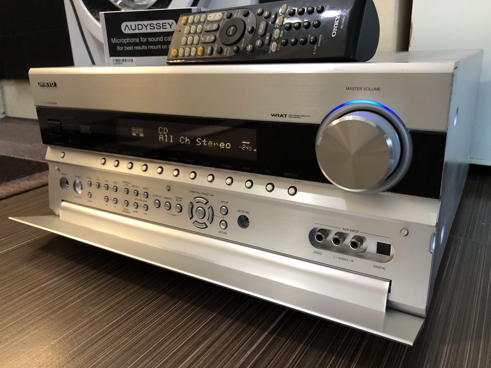 Onkyo TX-NR807 resiver