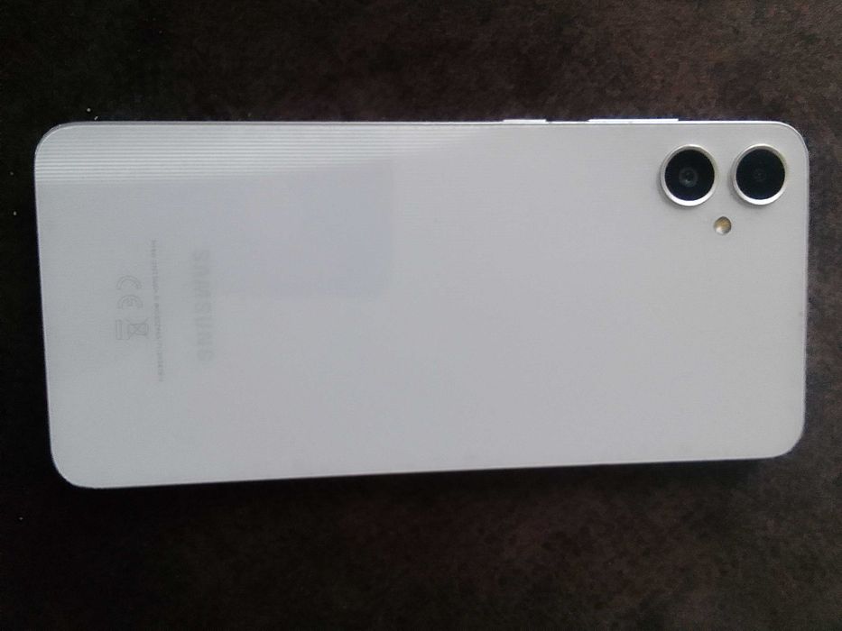 Samsung a05 64 GB