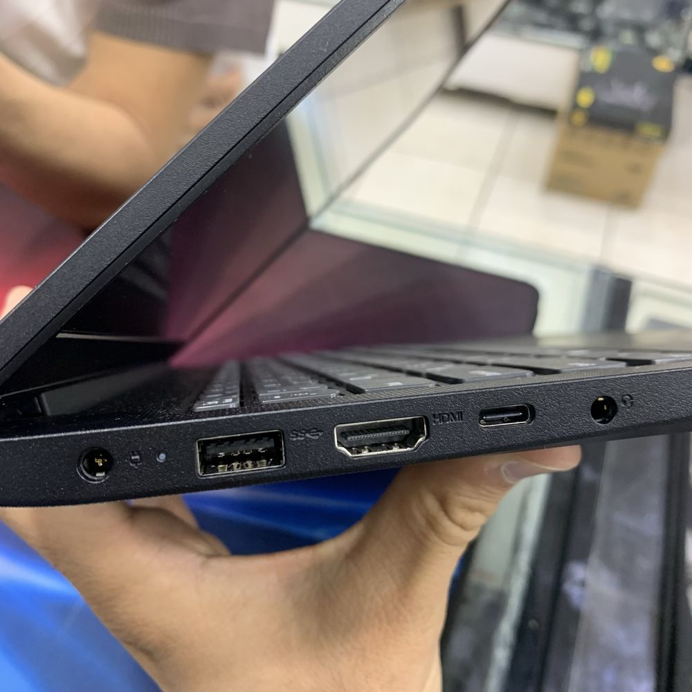 Новый Ноутбук Noutbuk Lenovo V15 Core i3-1315U 8/256GB Bepul yetkazish