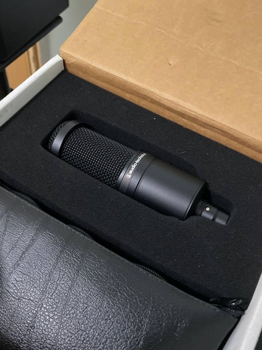 Студийный конденсаторный микро Audio-Technica 2020 (AT2020)