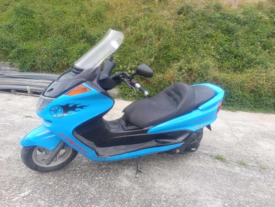 Yamaha Majesty 250